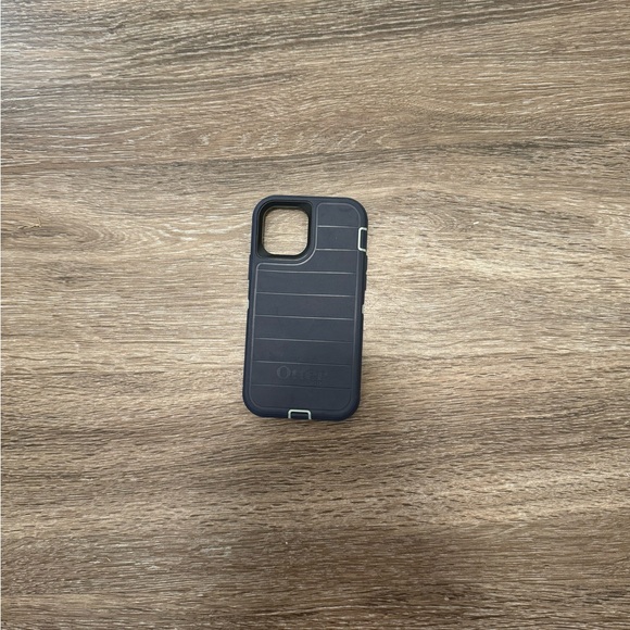 OtterBox Defender Case - Picture 3 of 12